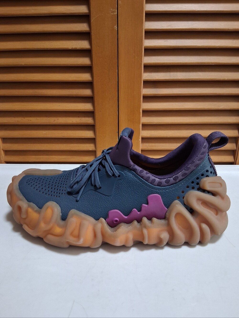 Crocs Pollex Juniper Salehe Bembury 'Taro' Mens 10, Womens 12